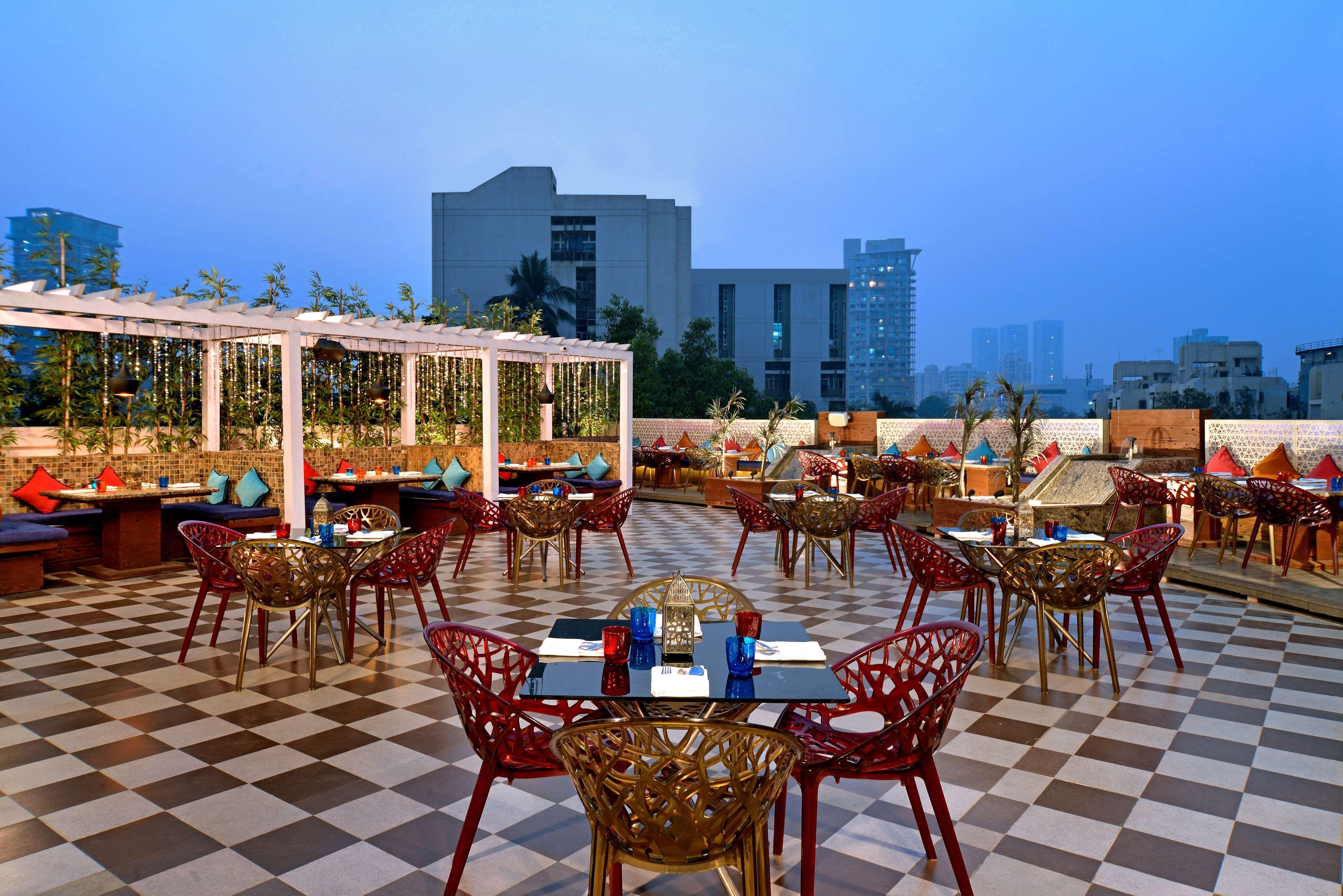 Radisson Mumbai Goregaon Dış mekan fotoğraf
