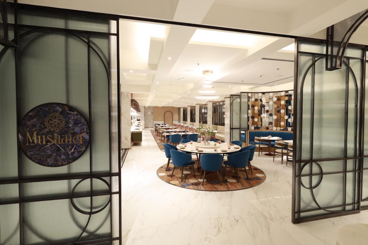 Radisson Mumbai Goregaon Dış mekan fotoğraf