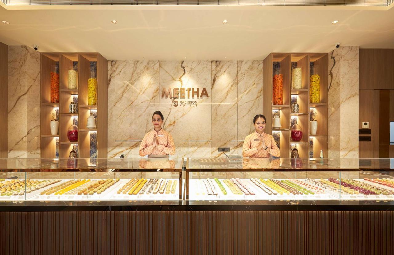Radisson Mumbai Goregaon Dış mekan fotoğraf